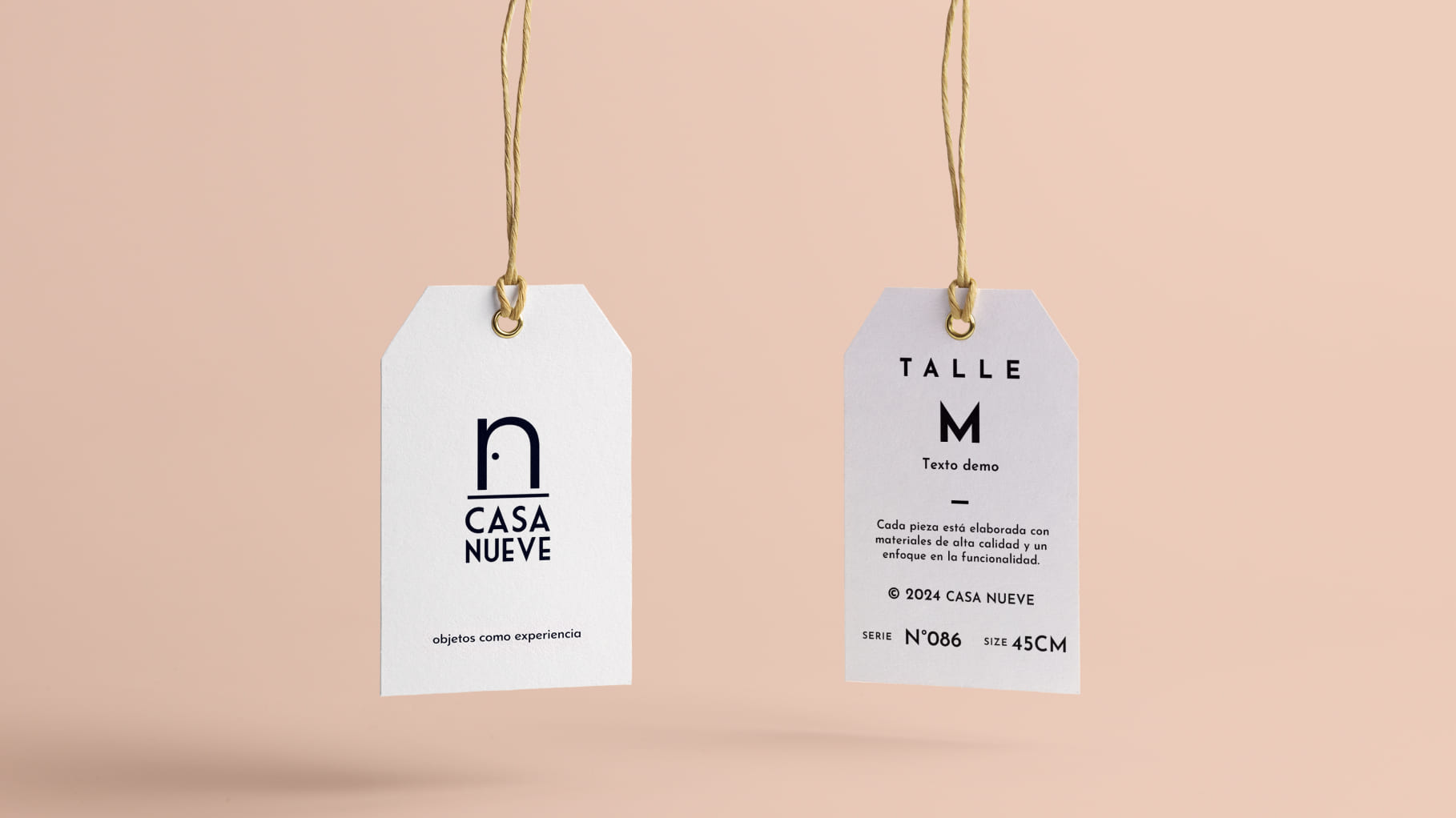 Etiquetas de producto con identidad Casa Nueve